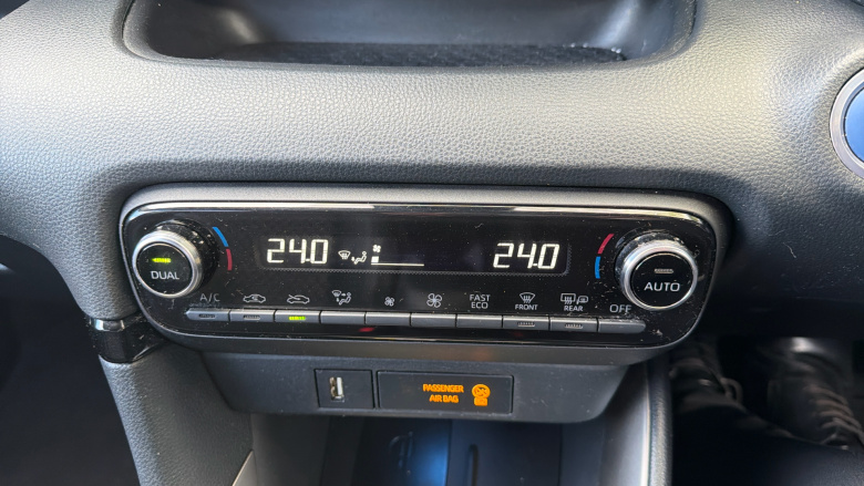 Mazda 2 Hybrid 1.5i Hybrid Select 5dr CVT Hybrid Hatchback